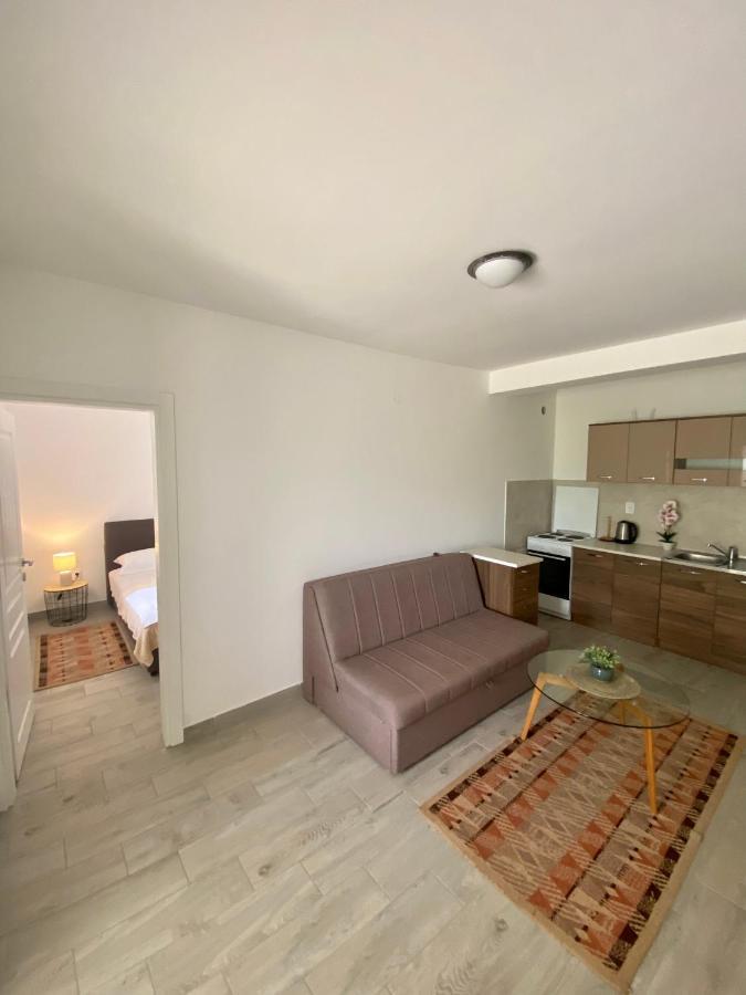 Apartmani Dragana Херцег Нови Екстериор снимка