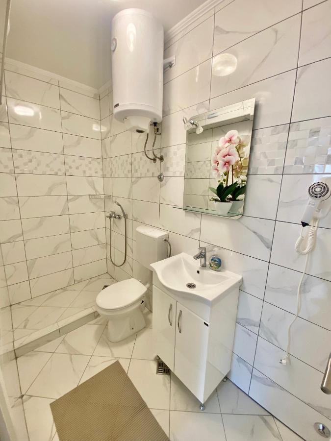 Apartmani Dragana Херцег Нови Екстериор снимка