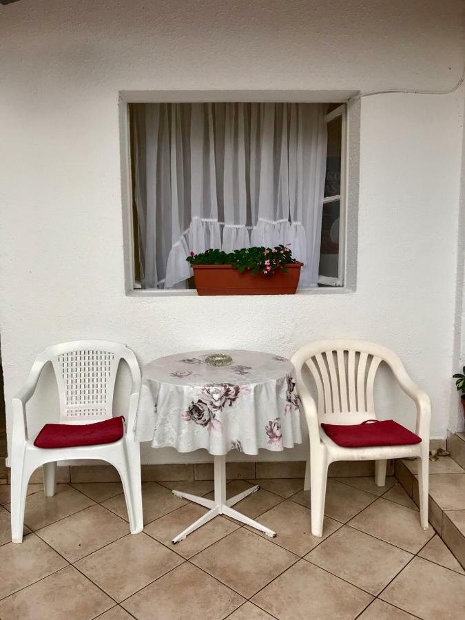 Apartmani Dragana Херцег Нови Екстериор снимка